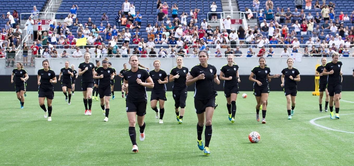 USWNT Bids a Heartfelt Farewell To Lauren Holiday, Shannon Boxx & Lori Chalupny