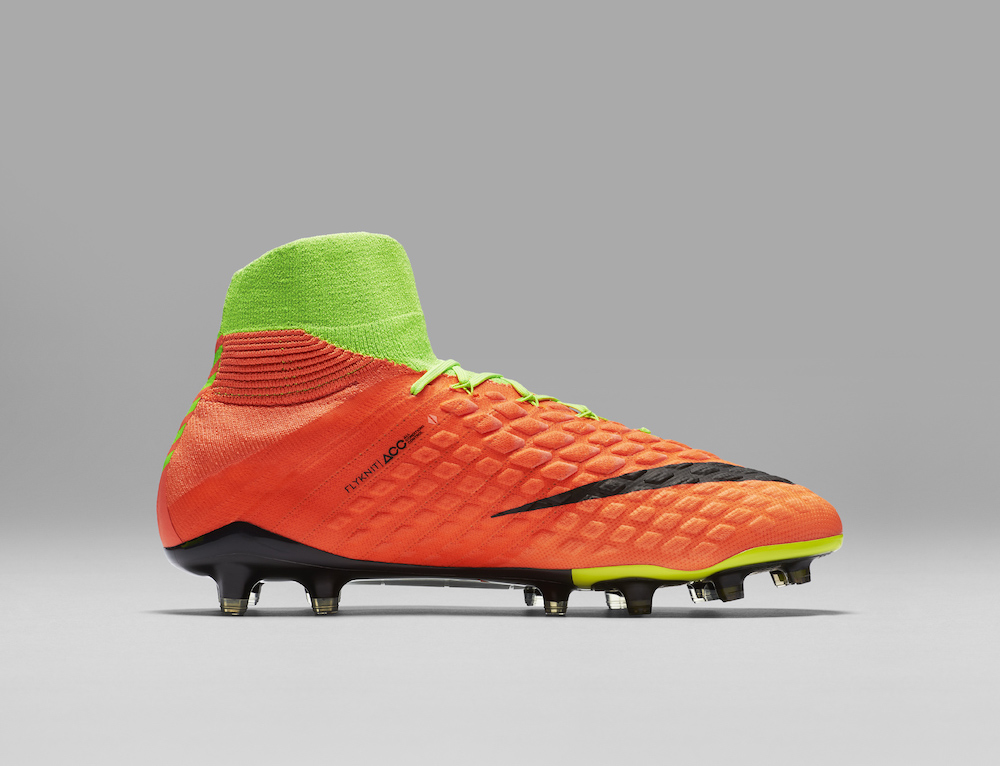 SP17_GFB_RF_860643-308_Hypervenom_Phantom_5_9_original.jpg