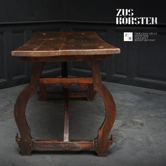 Spanish-Table-03.jpg