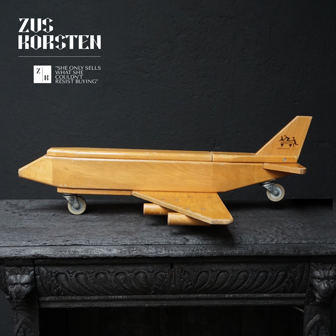 wooden-Plane-Toy-13.jpg