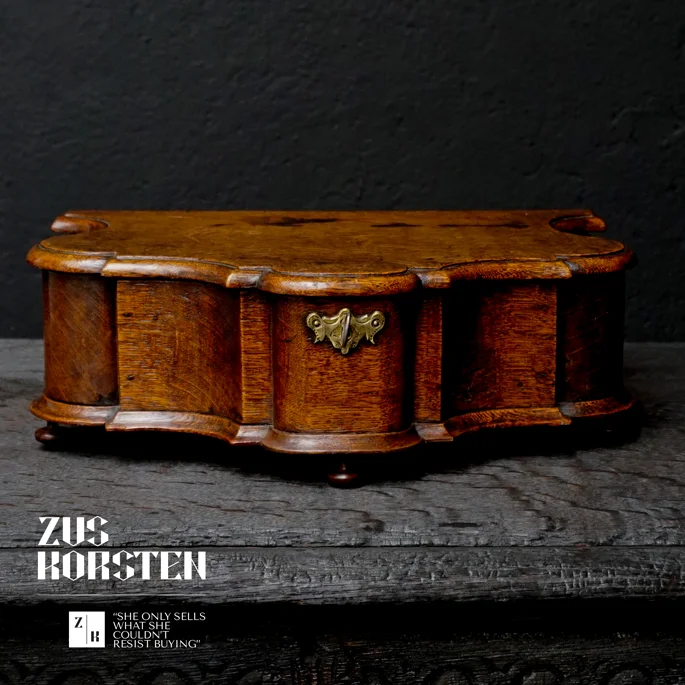 Cartouche-Box-19.jpg