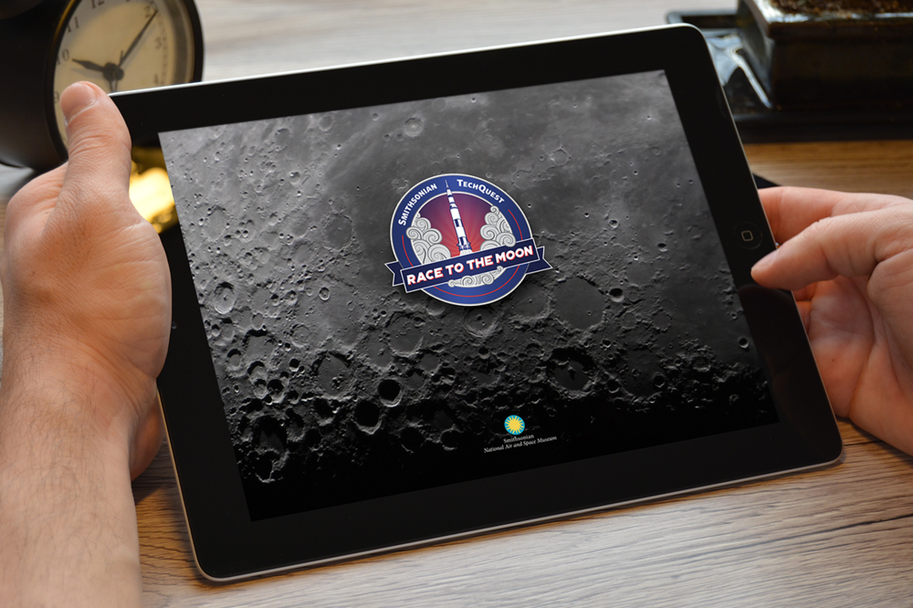 ©SpacetimeLabs_Smithsonian_iPad.png