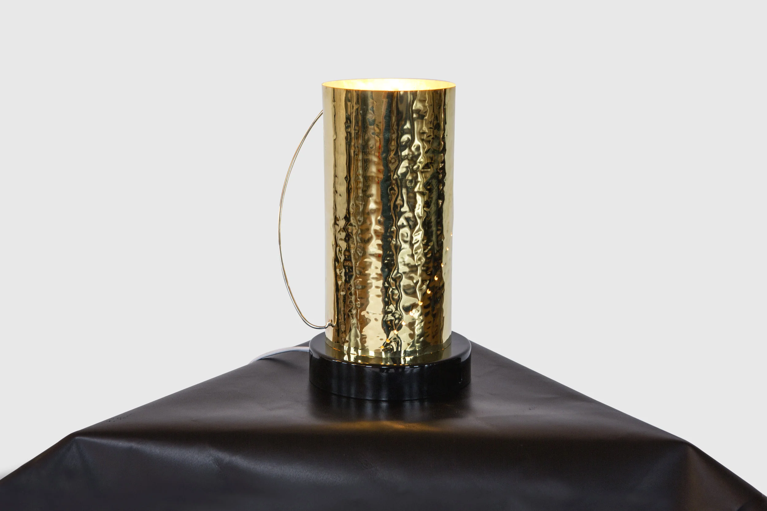 Metals_Bulb02.jpg