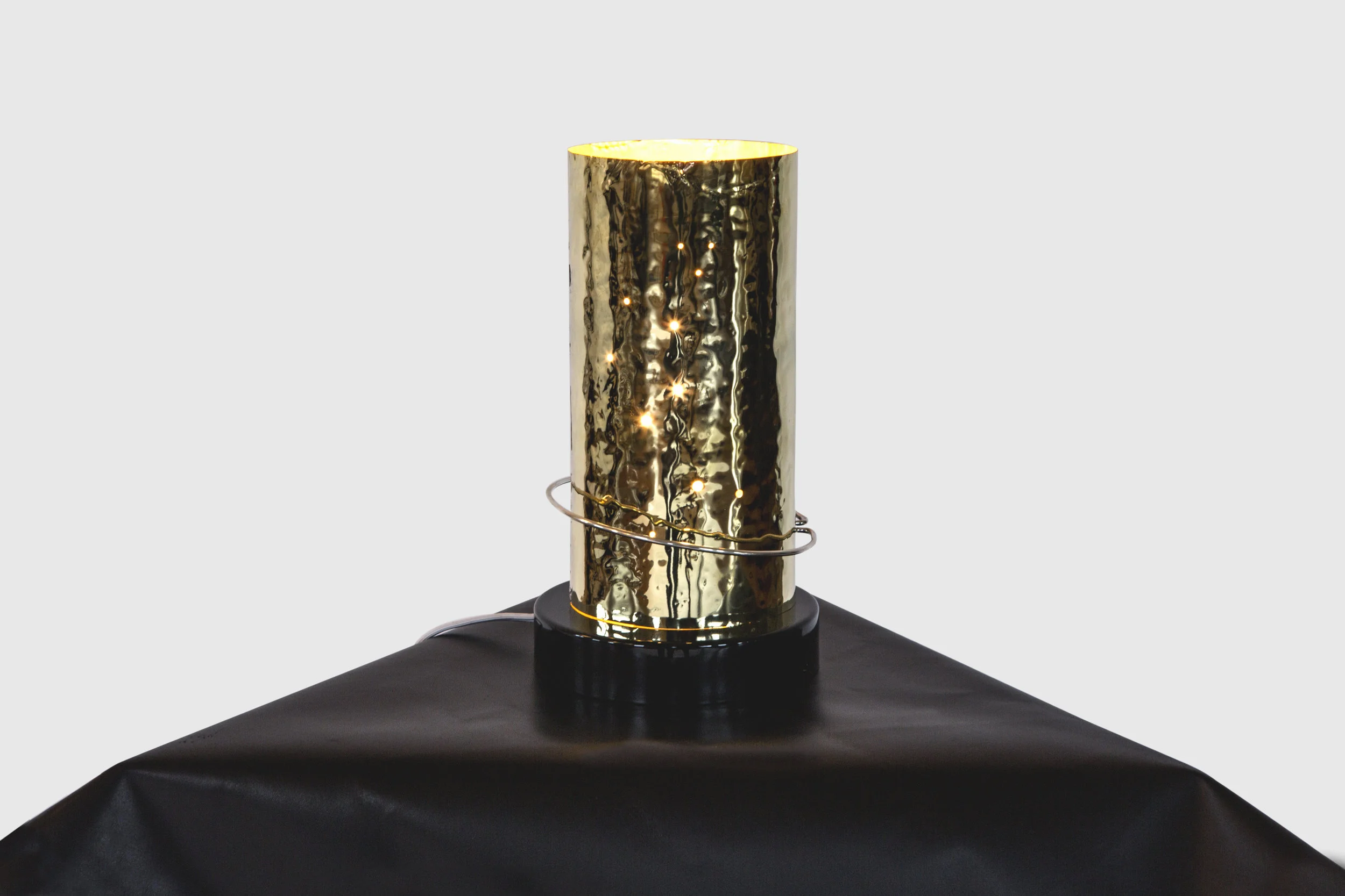 Metals_Bulb05.jpg