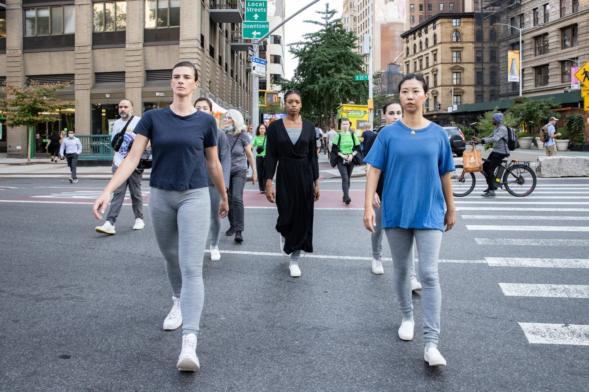  Caitlin Scranton, Chaery Moon, Bria Bacon, Cara McManus &amp; Rhee in Beau Bree Rhee, Shadow of the Sea, 2022. Performance view, Broadway &amp; 23rd Street, September 21, 2022. Presented by The Kitchen in partnership with Madison Square Park Conserv