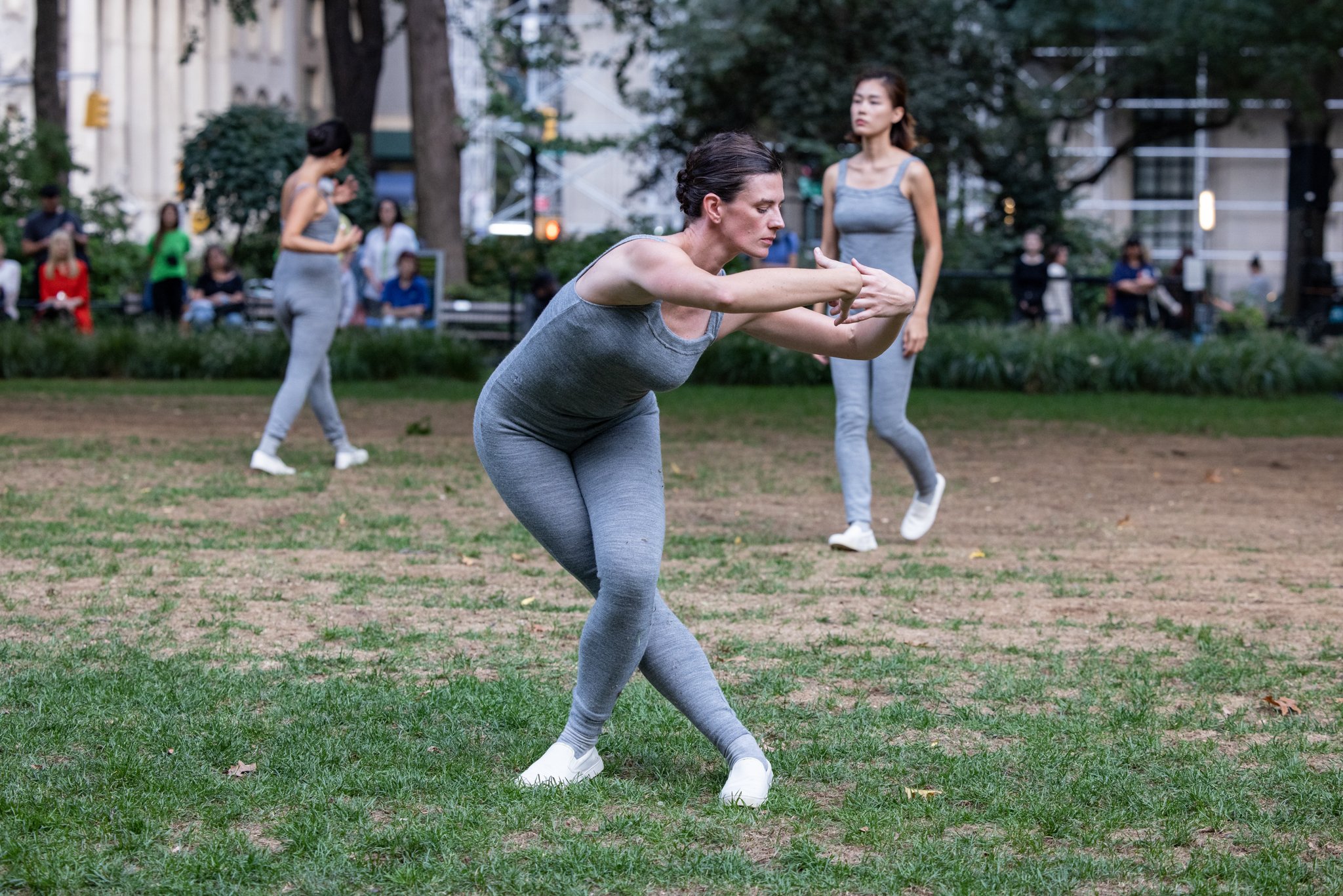  Chaery Moon, Caitlin Scranton &amp; Rhee in Beau Bree Rhee, Shadow of the Sea, 2022. Performance view, Madison Square Park, September 21, 2022. Presented by The Kitchen in partnership with Madison Square Park Conservancy. Artwork pictured: Cristina 