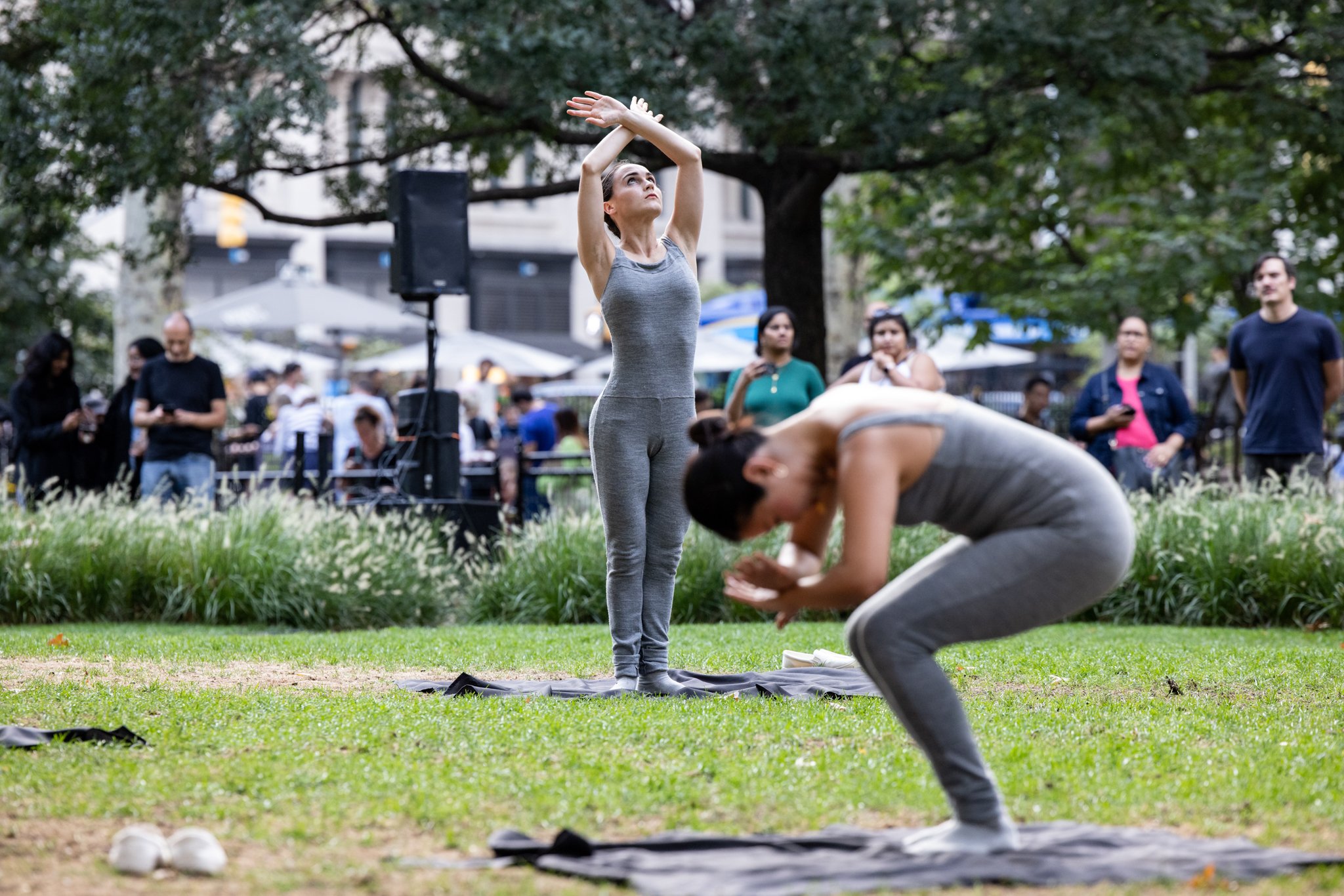  Cara McManus &amp; Rhee in Beau Bree Rhee, Shadow of the Sea, 2022. Performance view, Madison Square Park, September 21, 2022. Presented by The Kitchen in partnership with Madison Square Park Conservancy. Artwork pictured: Cristina Iglesias (Spanish