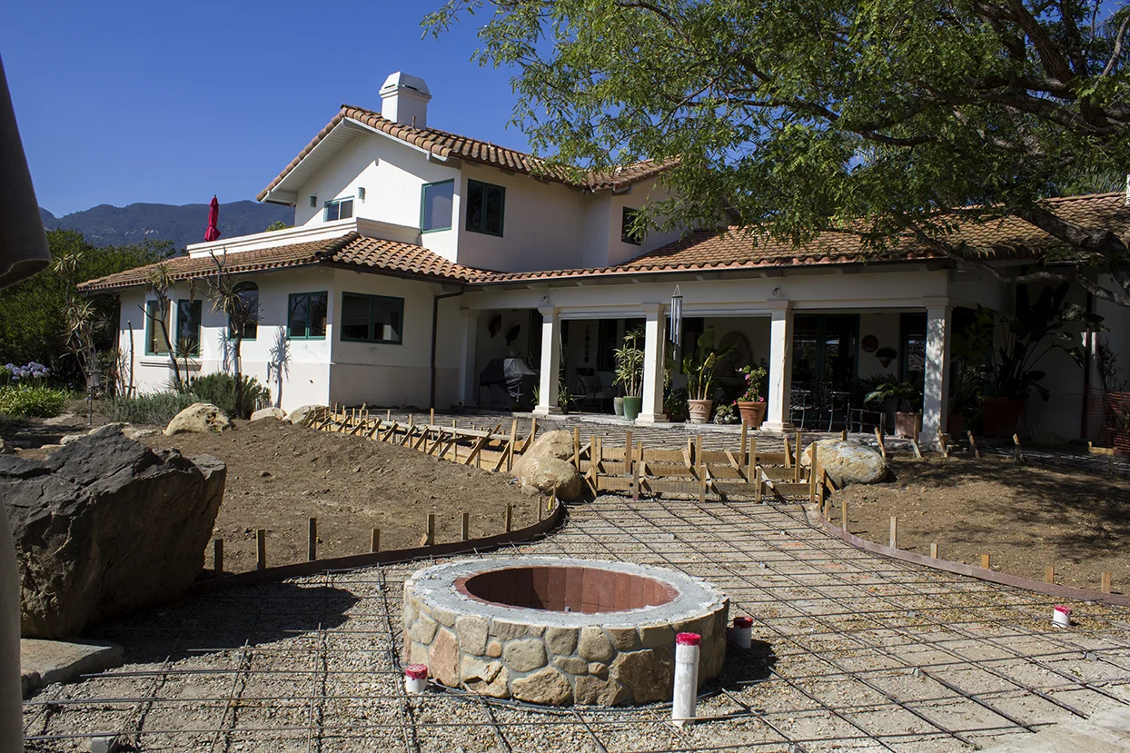 Patio_IMG_0117.jpg