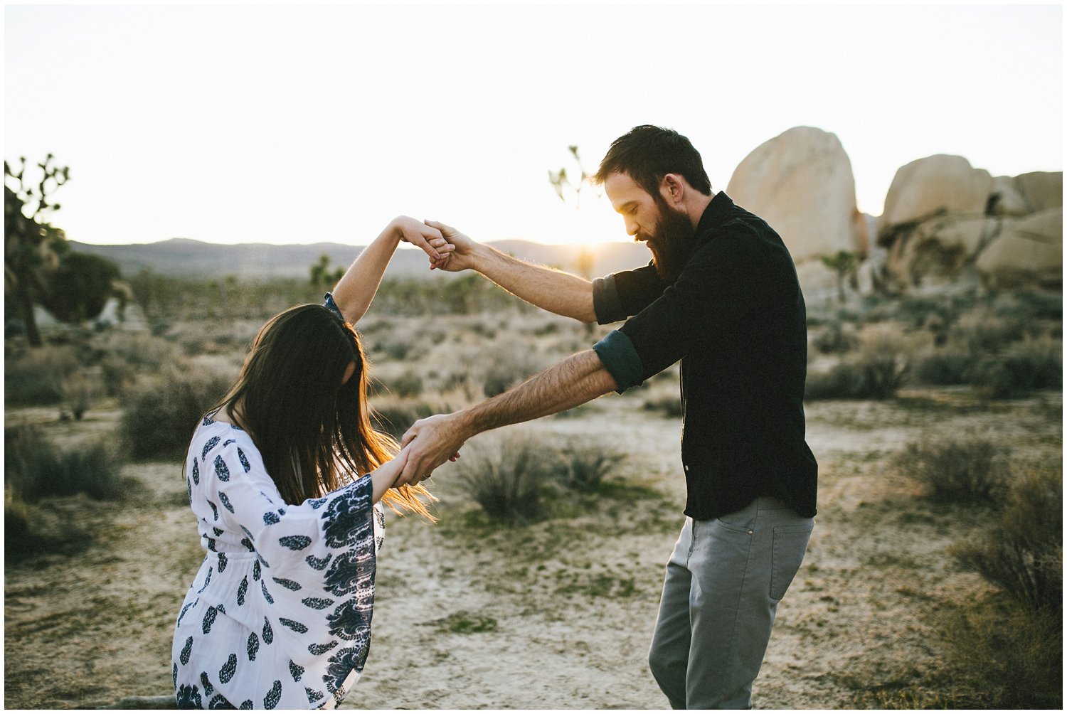 joshuatree_weddingphotographer_destinationweddingphotographer_emilychidesterphotography_0034.jpg