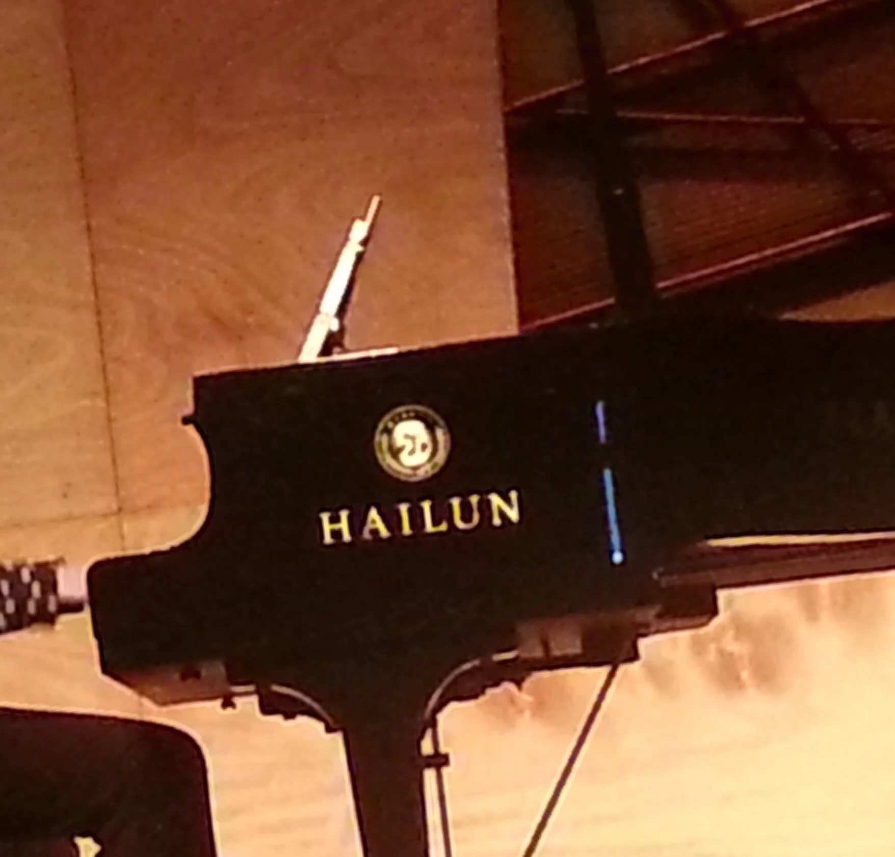 What a pleasant surprise! The Hailun piano delivered beautiful color palettes and extremely reliable volume gradation. Bravo!