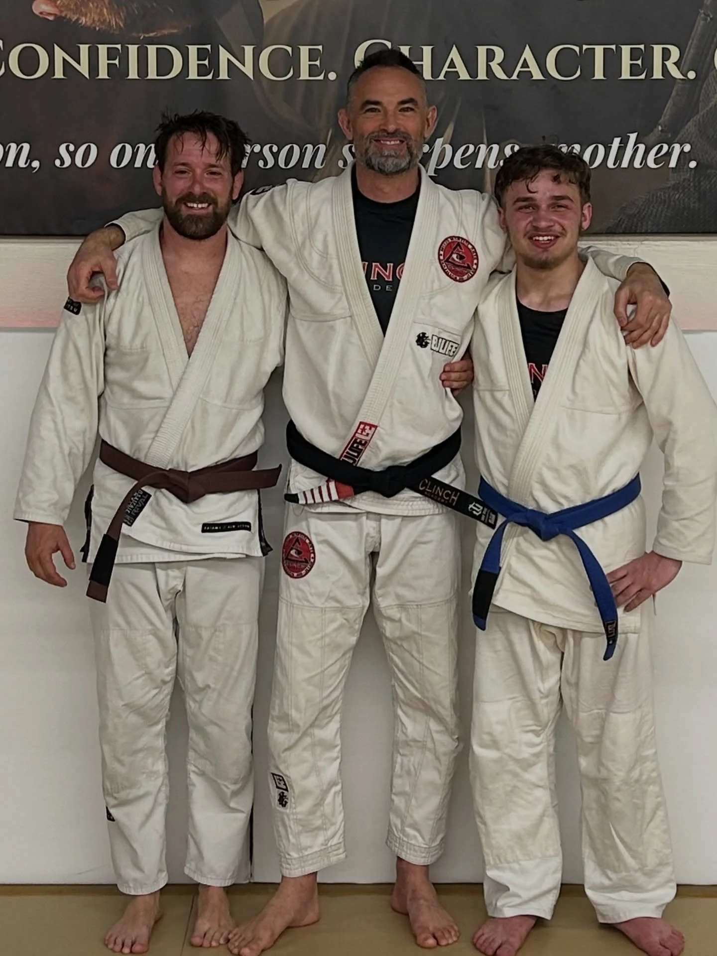 Congrats to Connor and Kadin on their belt promotions last night! 👏👏👏 Way to go fellas!

#bjj #jiujitsu #clinchfam #bjjfrederick #clinchacademy