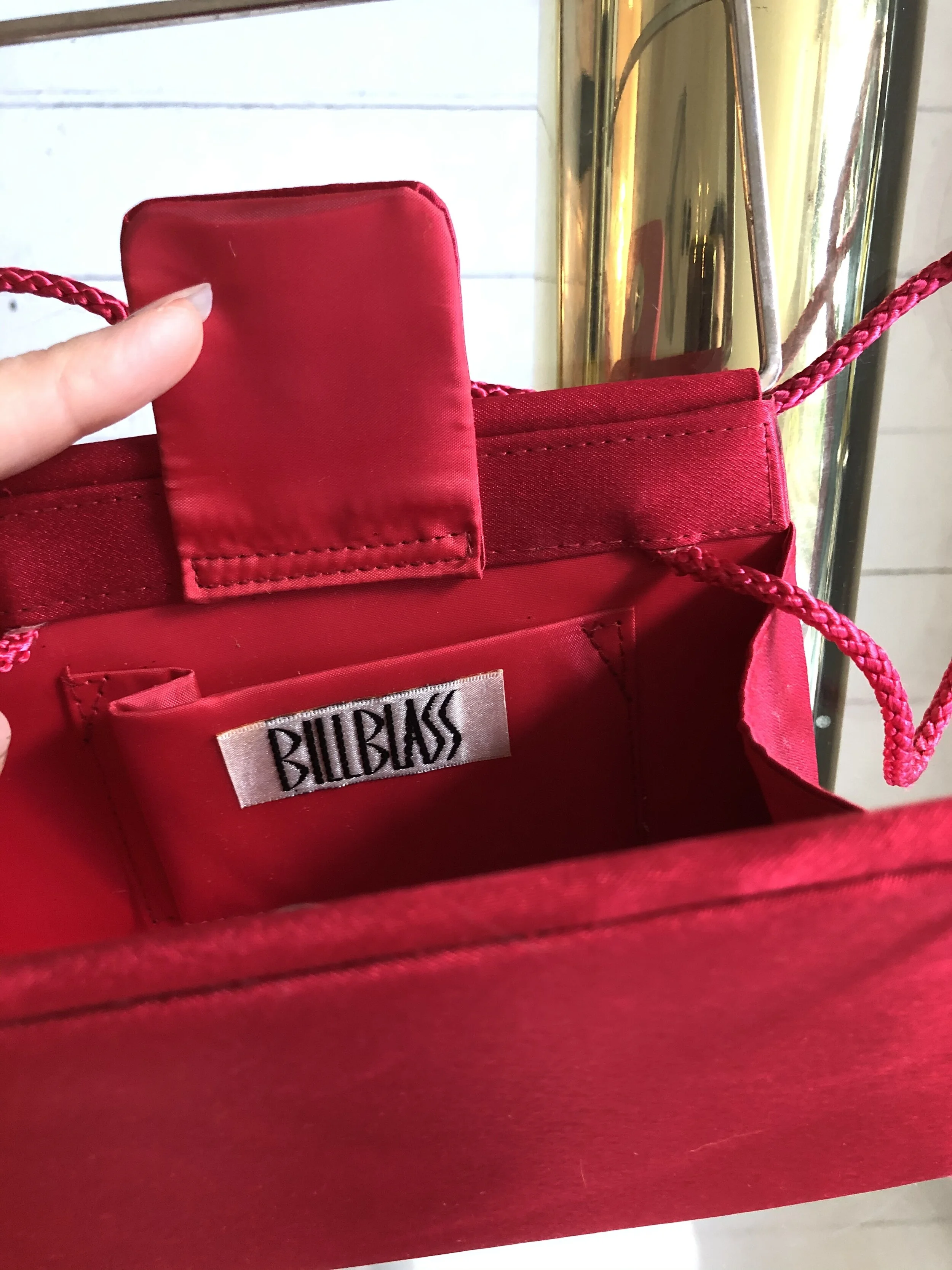 70939F14-CAD4-4803-9ED0-C68B906AD905