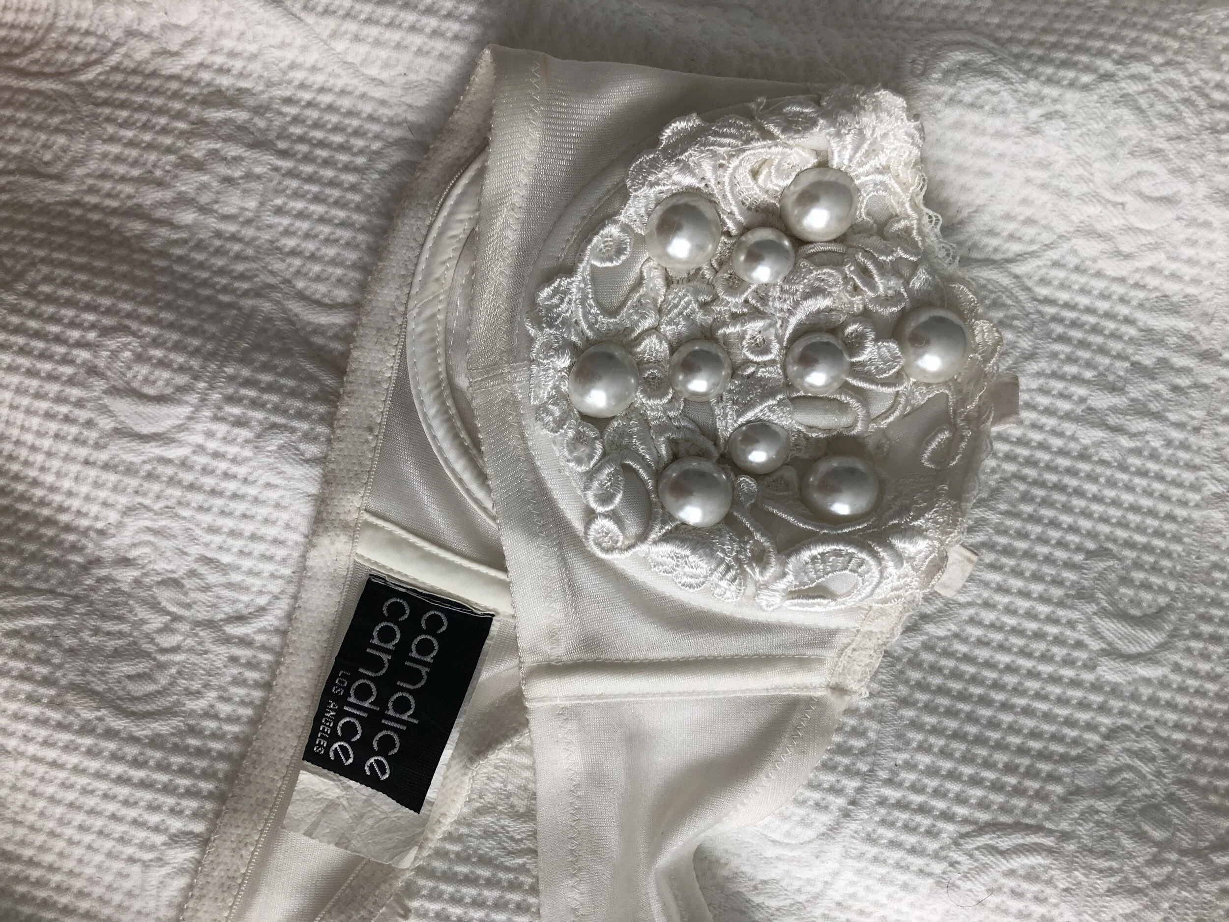 AD5F3EA0-5D06-41BB-8884-D00CC75A0295