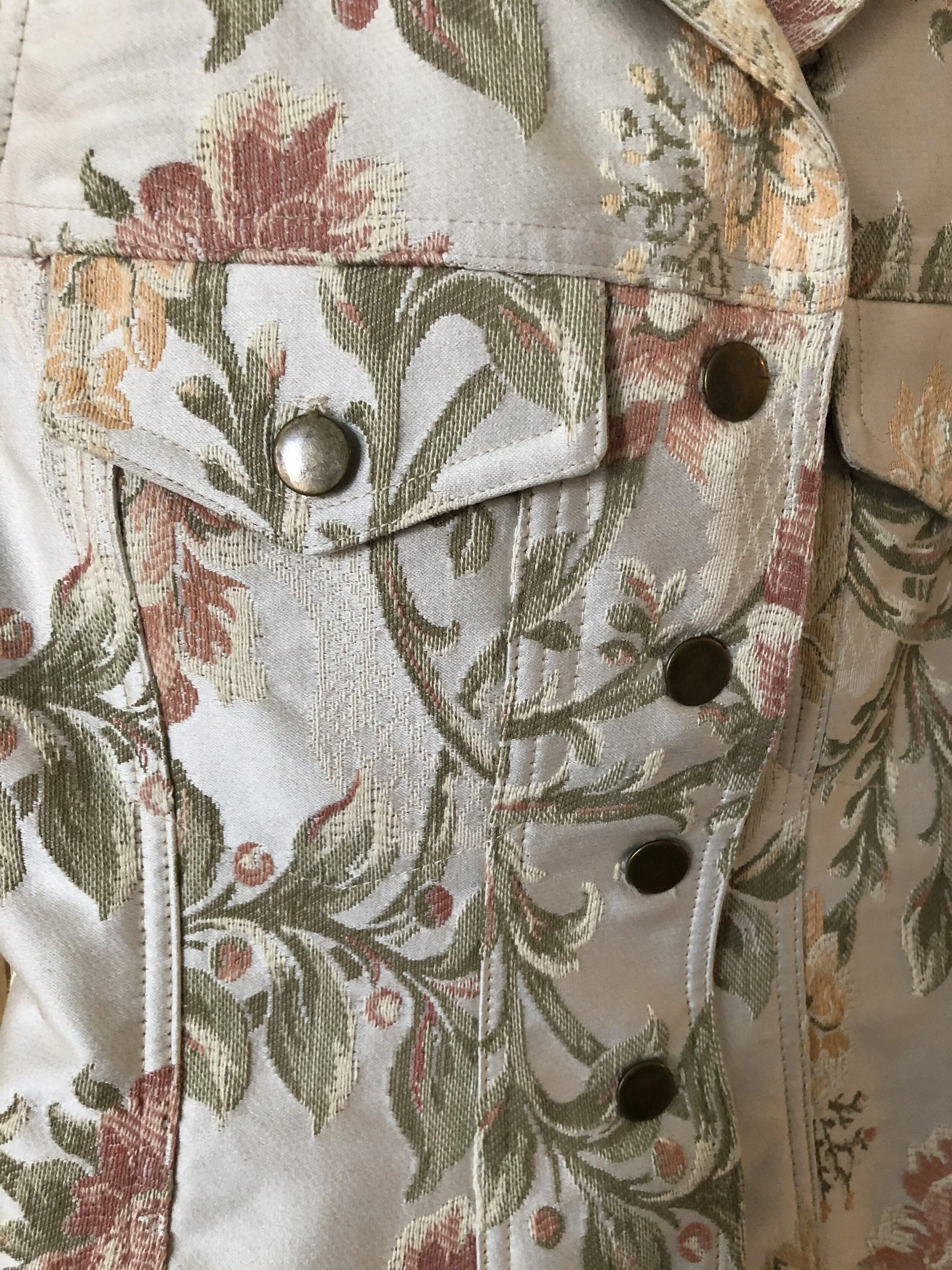 A4AA4040-9884-4652-B5C2-26E1DE1620B9