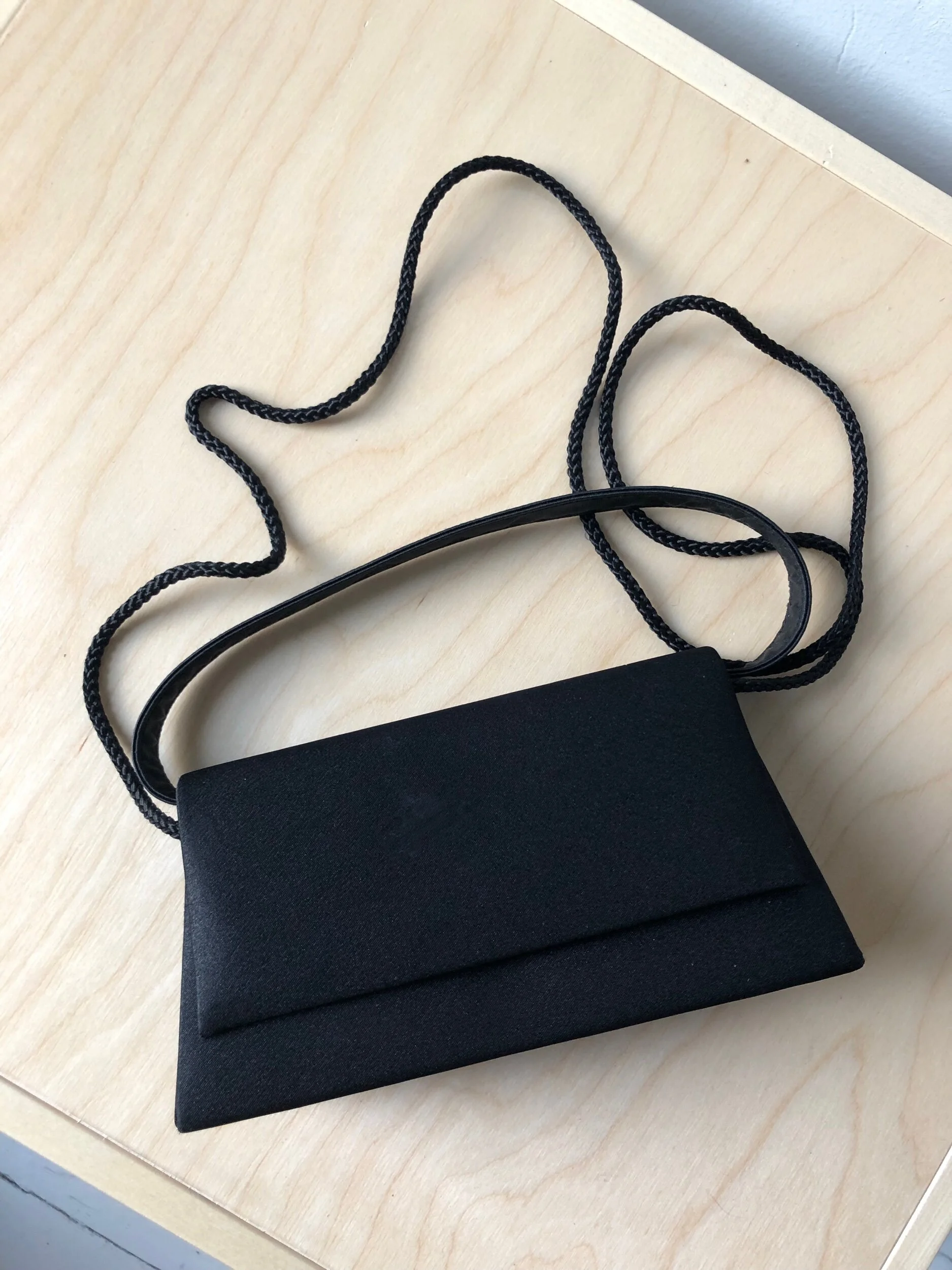 A35D6CEA-9EA9-4A8E-9AC7-16AAF87775E4