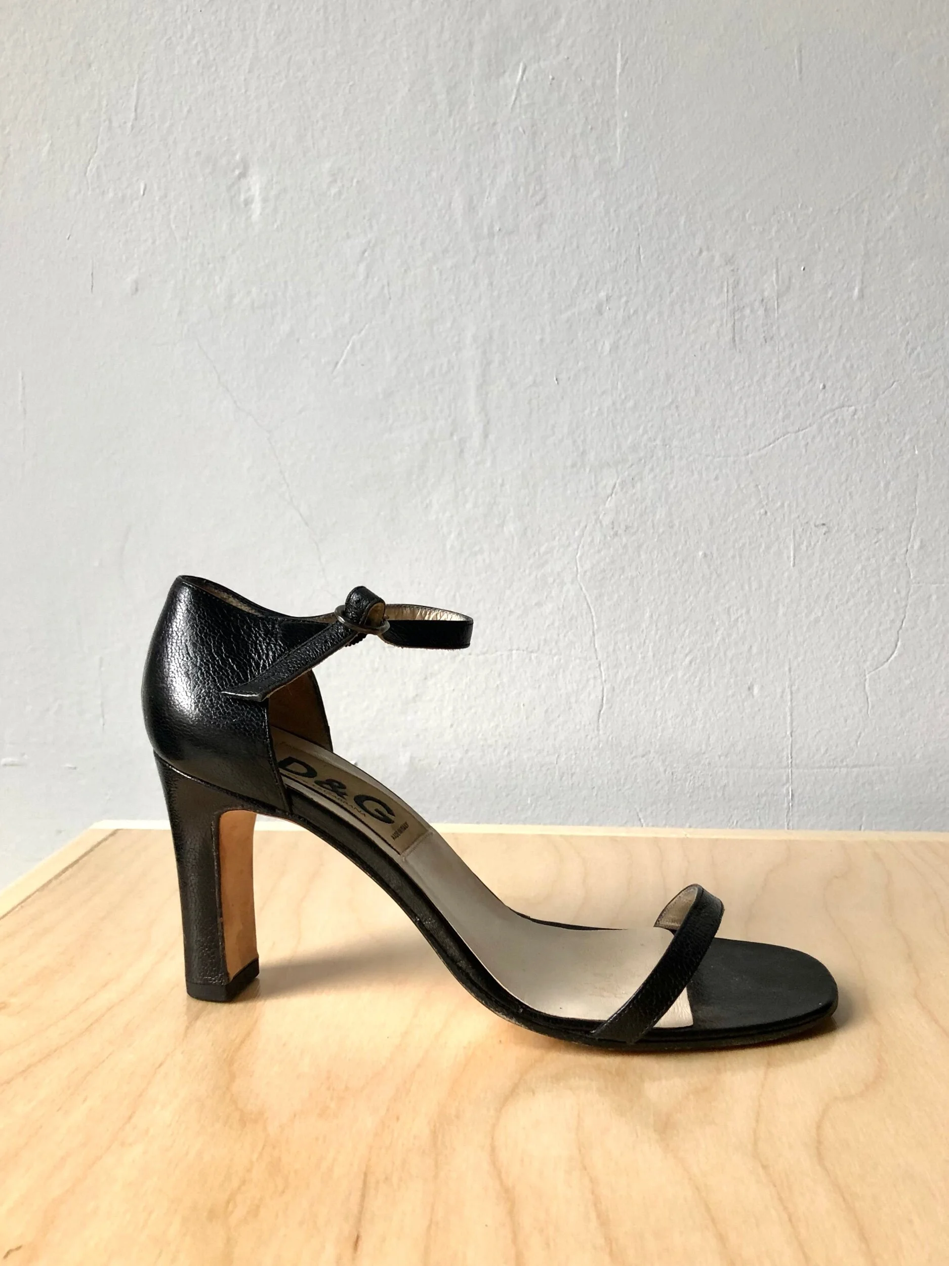 25379BBA-0B6E-4C27-AC4A-7602E979D61F