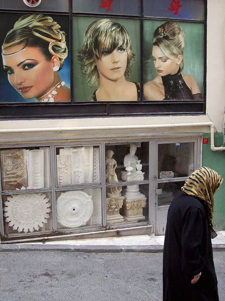      Side-street Coiffures, Cihangir   2007       