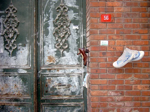      Doors, Wall and Shoes, Firuzaga   2007       