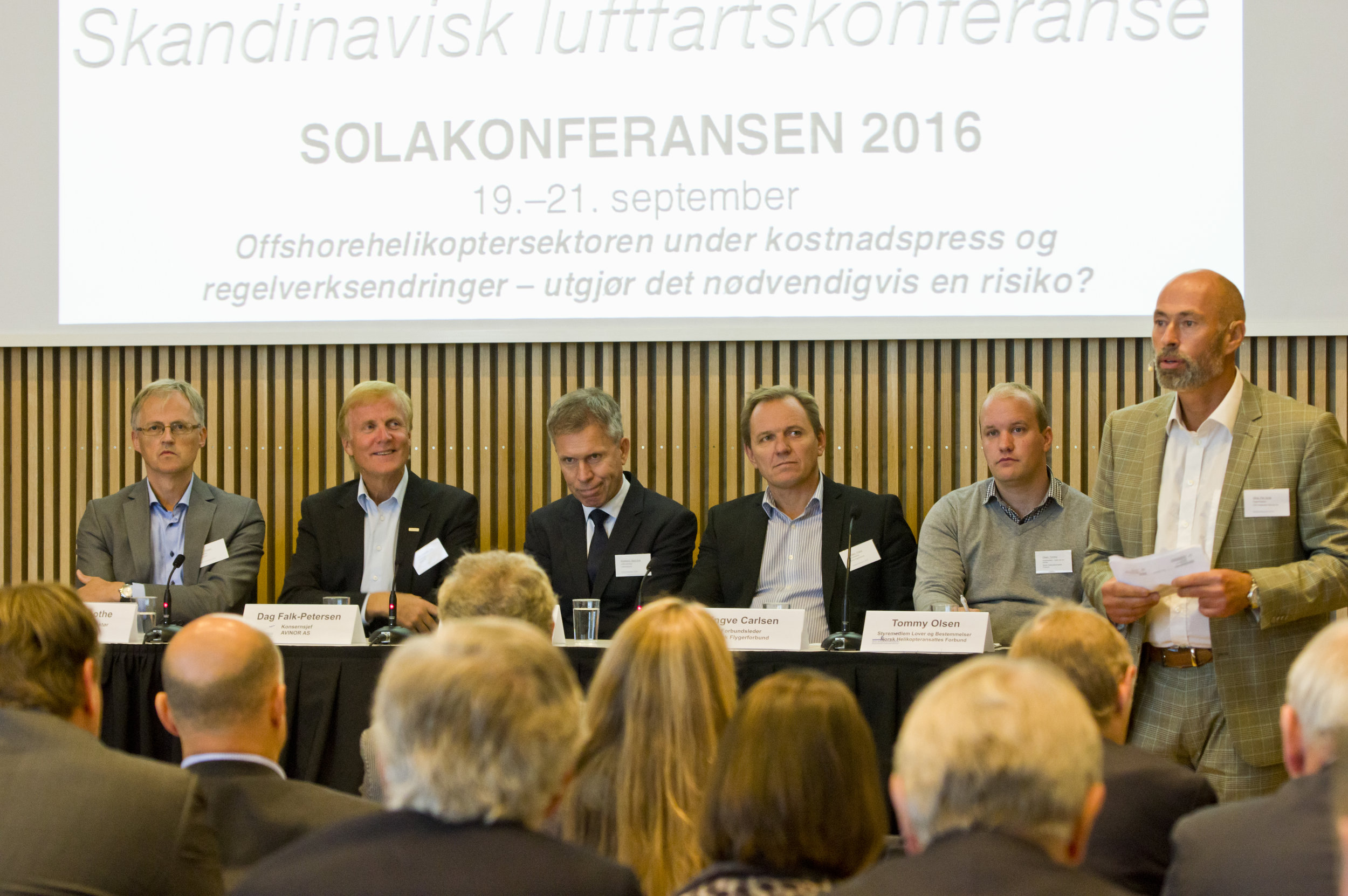 Paneldebatt.jpg