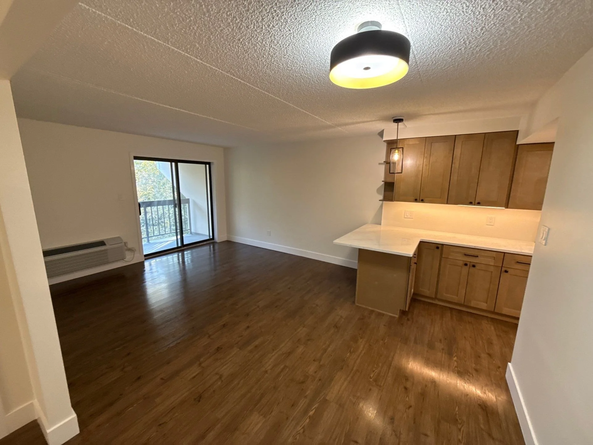 17-Oct 27 2025 08_08pm-9RrA.jpg