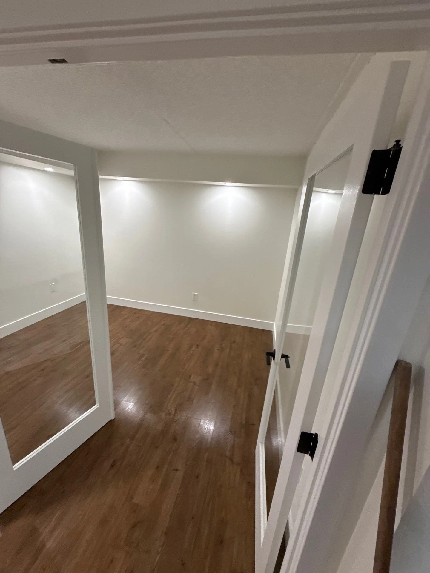 15-Oct 27 2025 07_59pm-BgBo.jpg