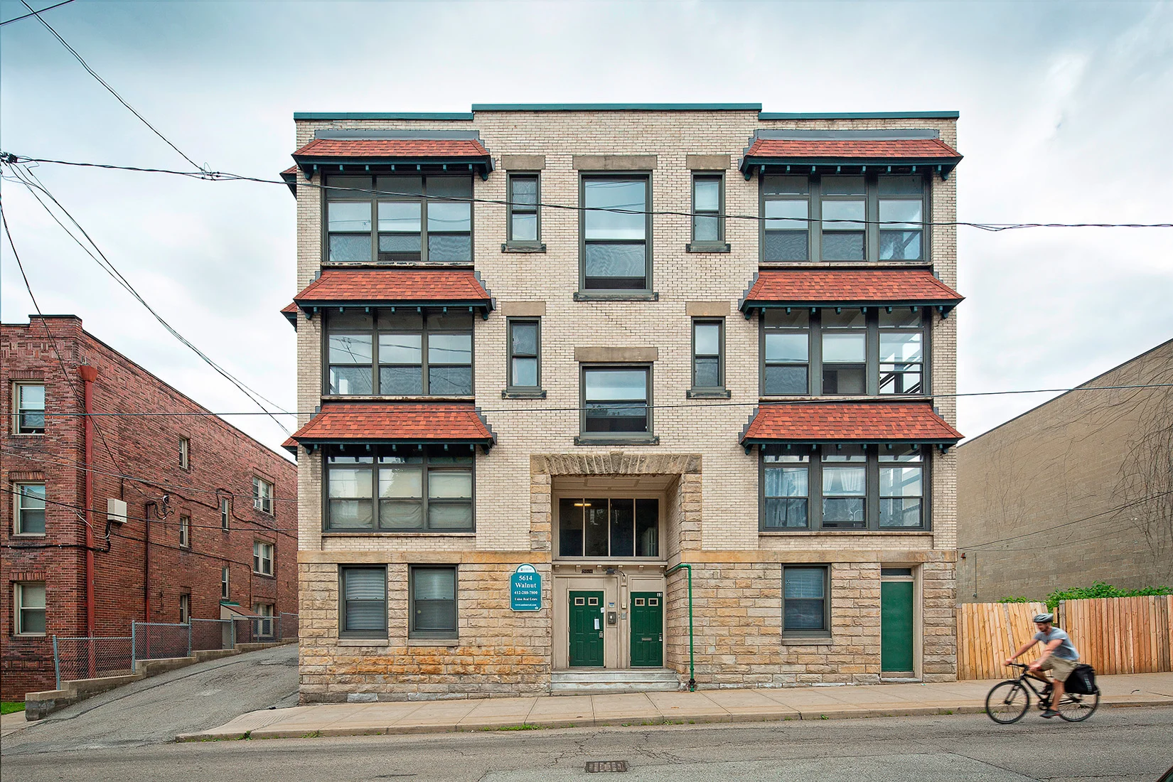 Walnut Street Apartments