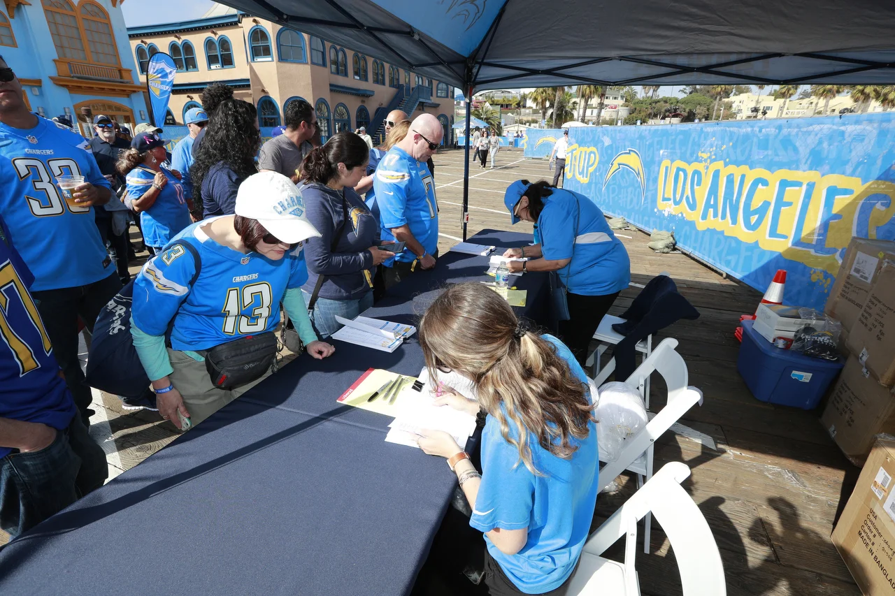 04.25.2019_LAChargers_SantaMonica_GA0180.JPG