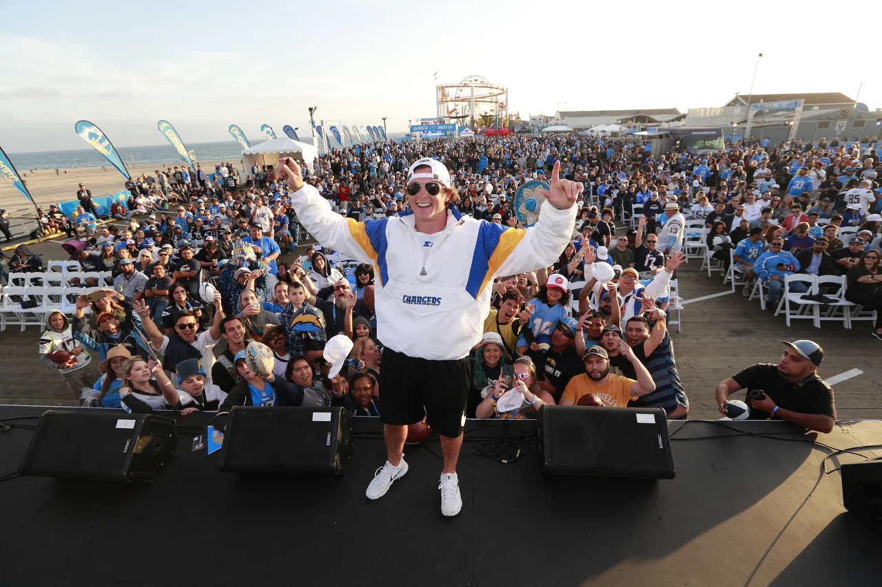 04.25.2019_LAChargers_SantaMonica_GA0647.JPG