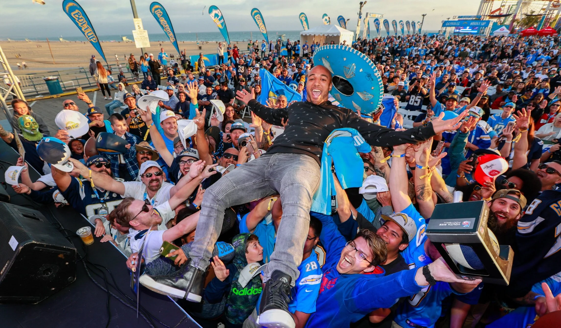 190425_LAChargers_SantaMonica_1732.jpg