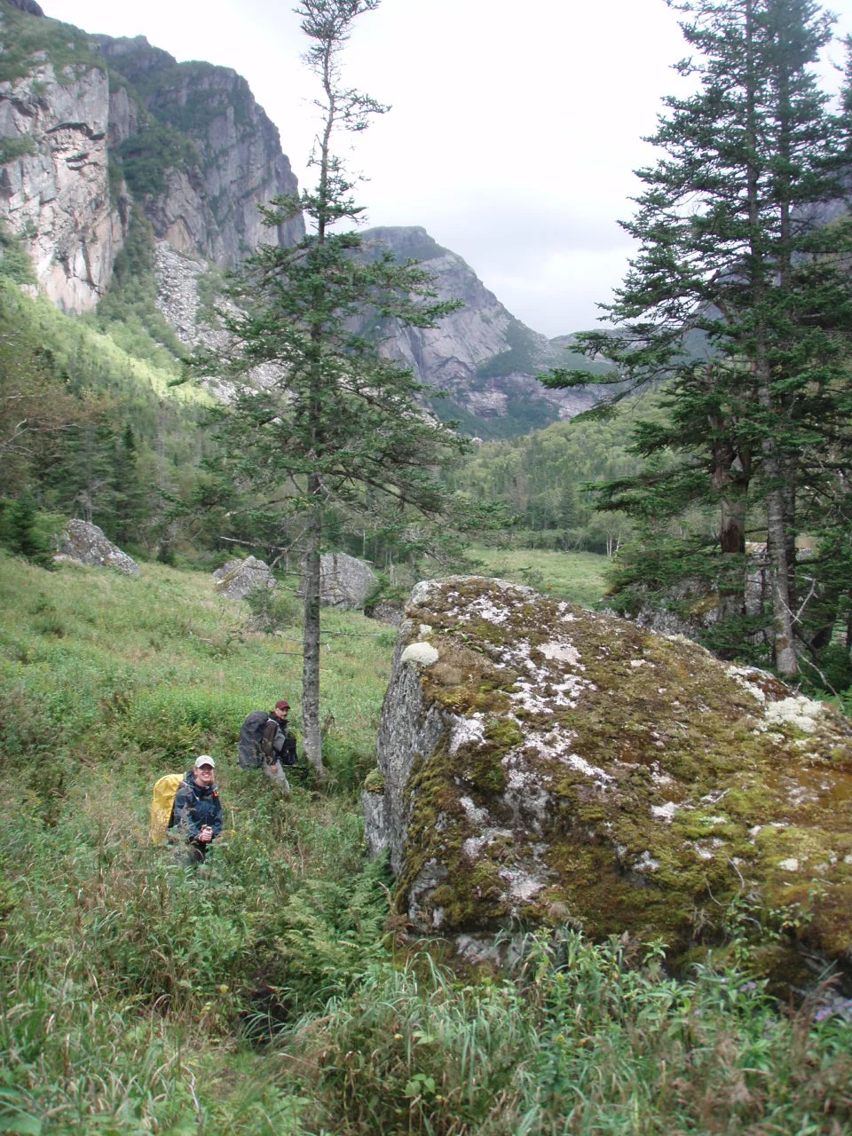 Katie and Mark at the start of the Long Range Traverse