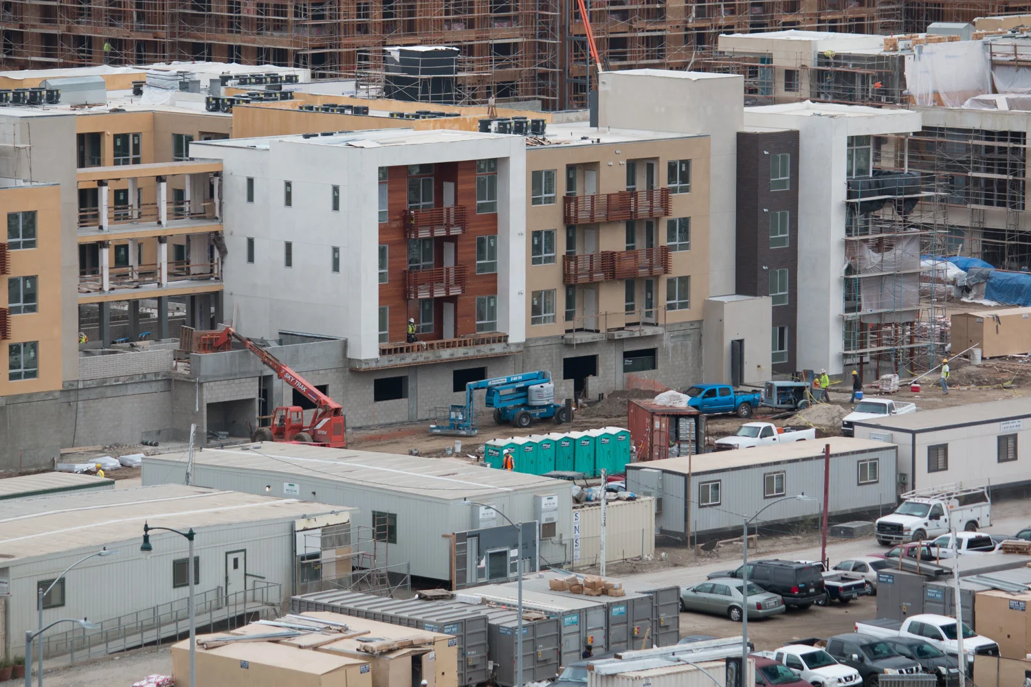 RMS_20141211 Runway-6.JPG