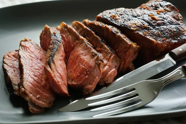 23COOKING-SOY-GRILLED-STEAK1-articleLarge.jpg