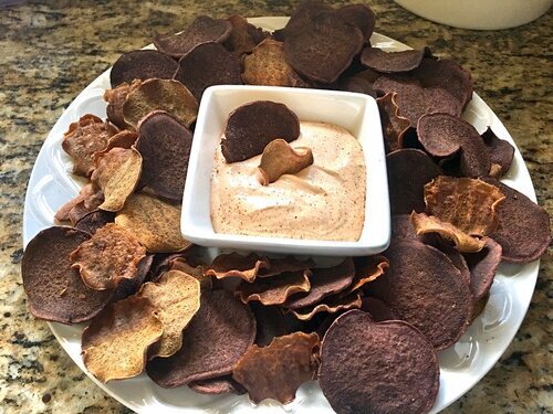 Lyndigo Spice® Dipping Sauce with Sweet Potato Chips