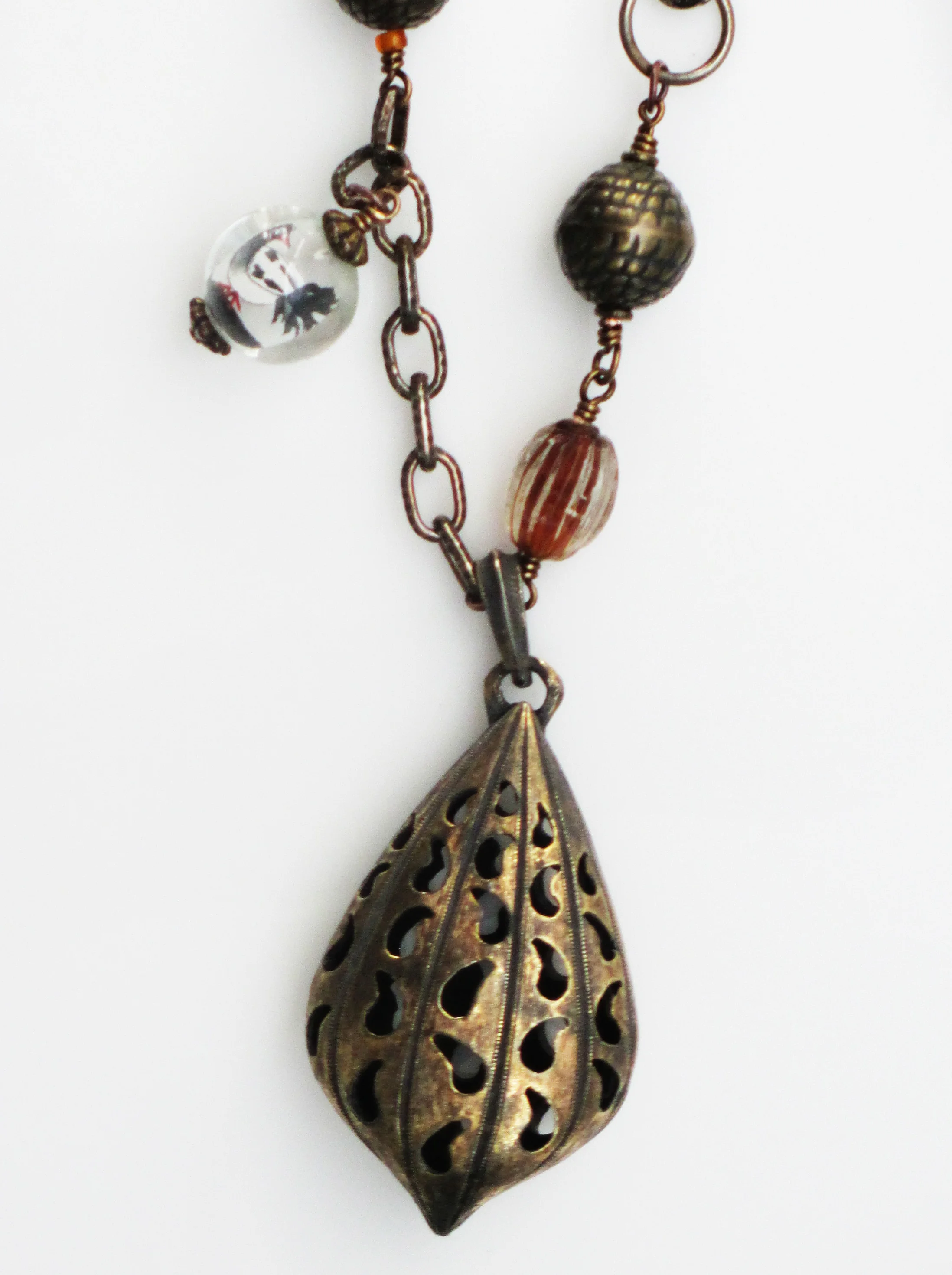 Carved Gourd Necklace 3.jpg