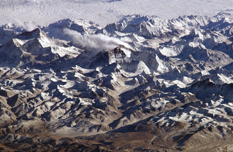 1024px-Himalayas.jpg