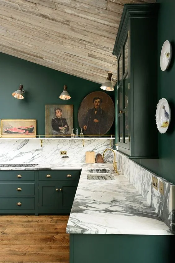 Design by deVOL Kitchens