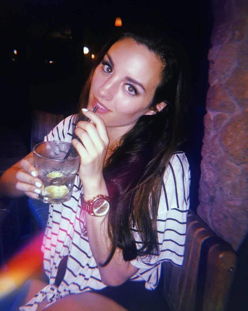 tryna go back in time to this moment: drinking g&amp;t&rsquo;s with mom and dad 🍸🤍