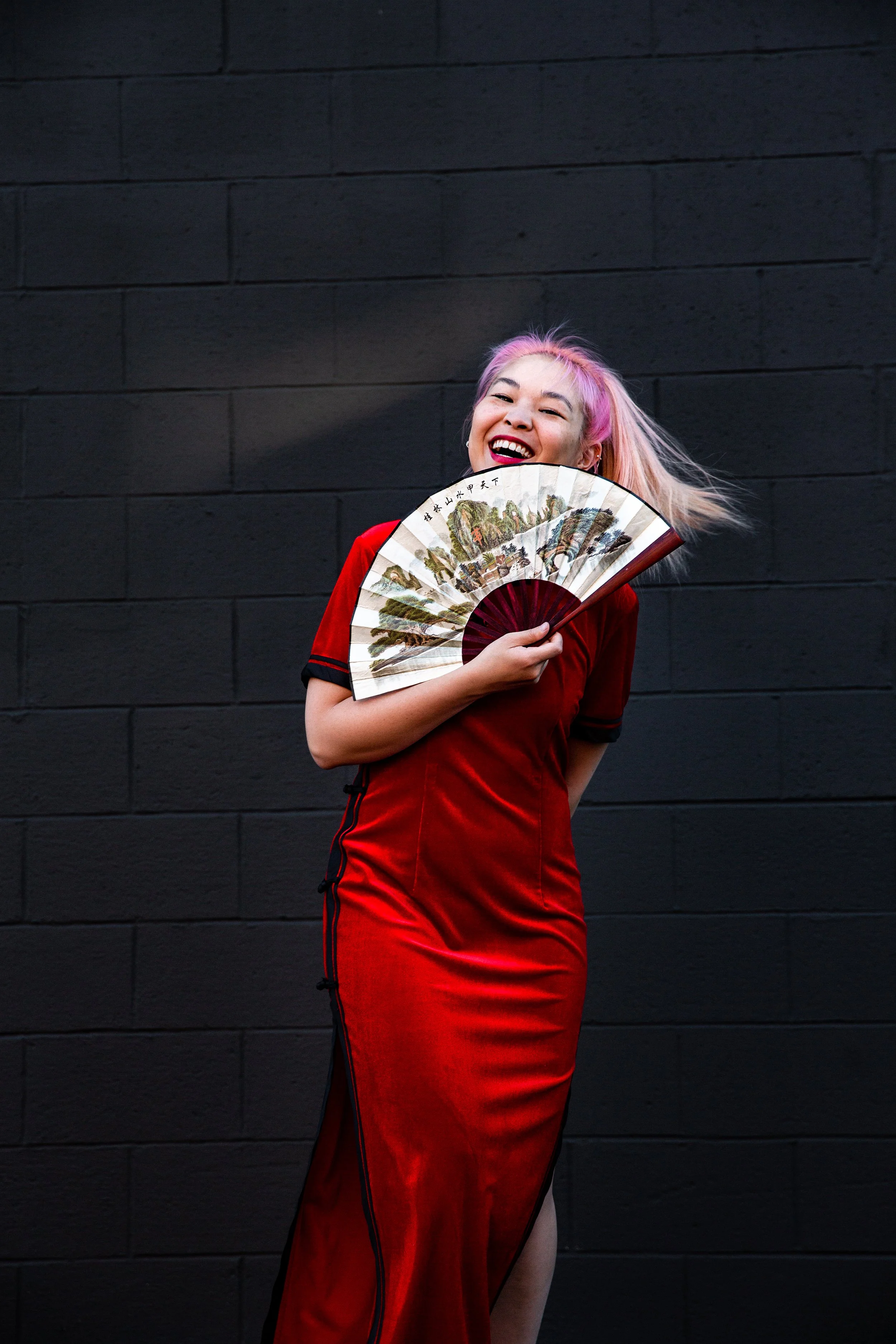 Enabeld-photography-chinese-culture-hand-fan-columbus-ohio-colorodo-california-chinese-dress_56.1.JPG