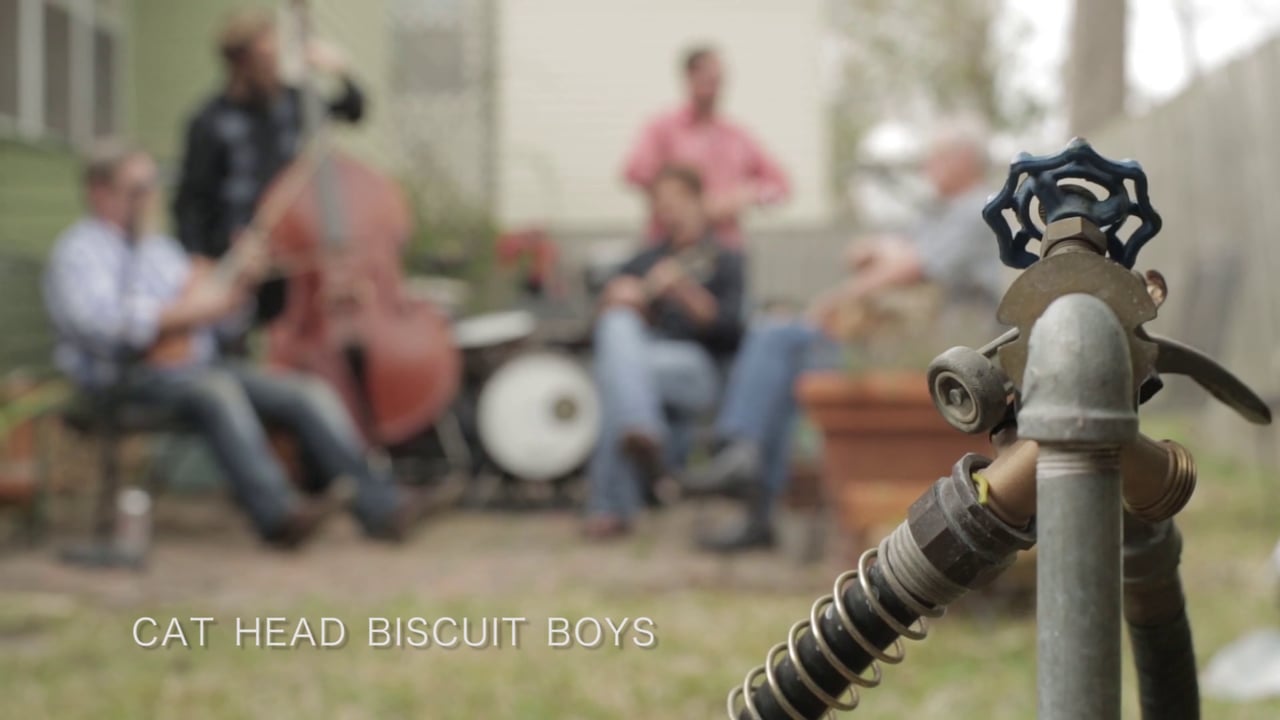 Le Voisinage - Cat Head Biscuit Boys
