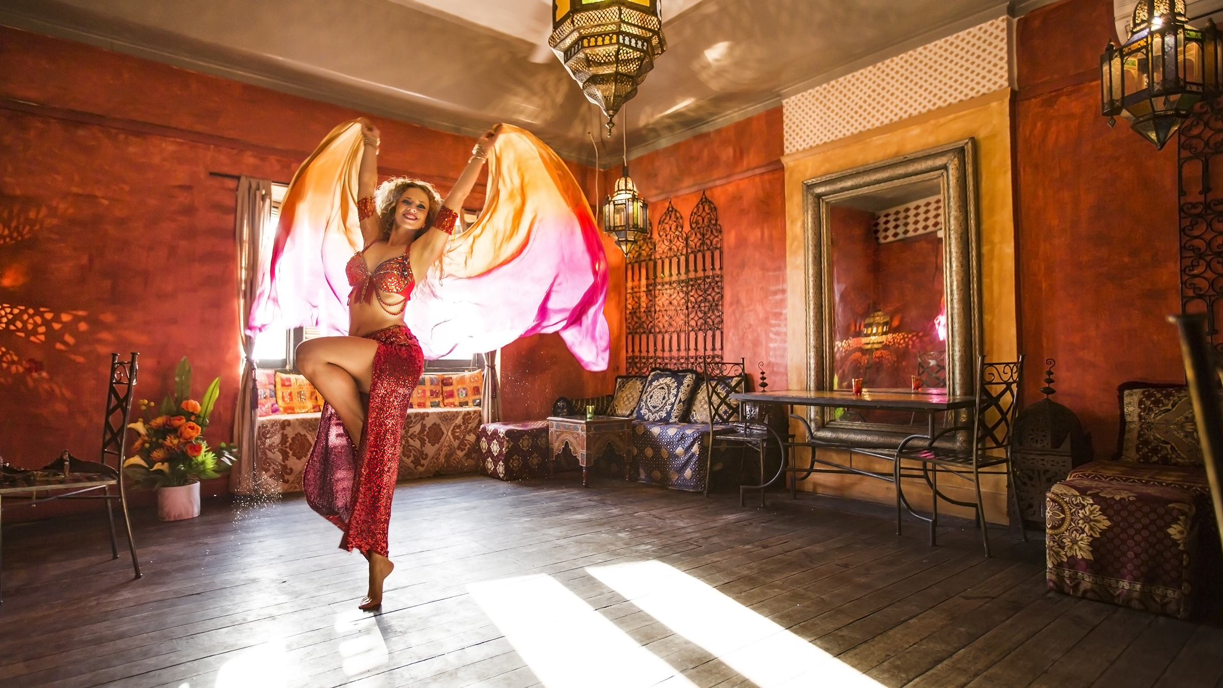 belly dancer Melbourne, belly dancing Melbourne weddings.jpg