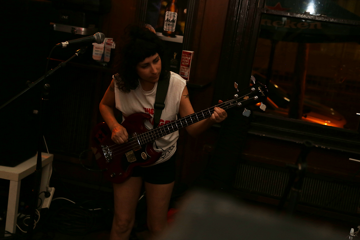 The_Coathangers_5.png