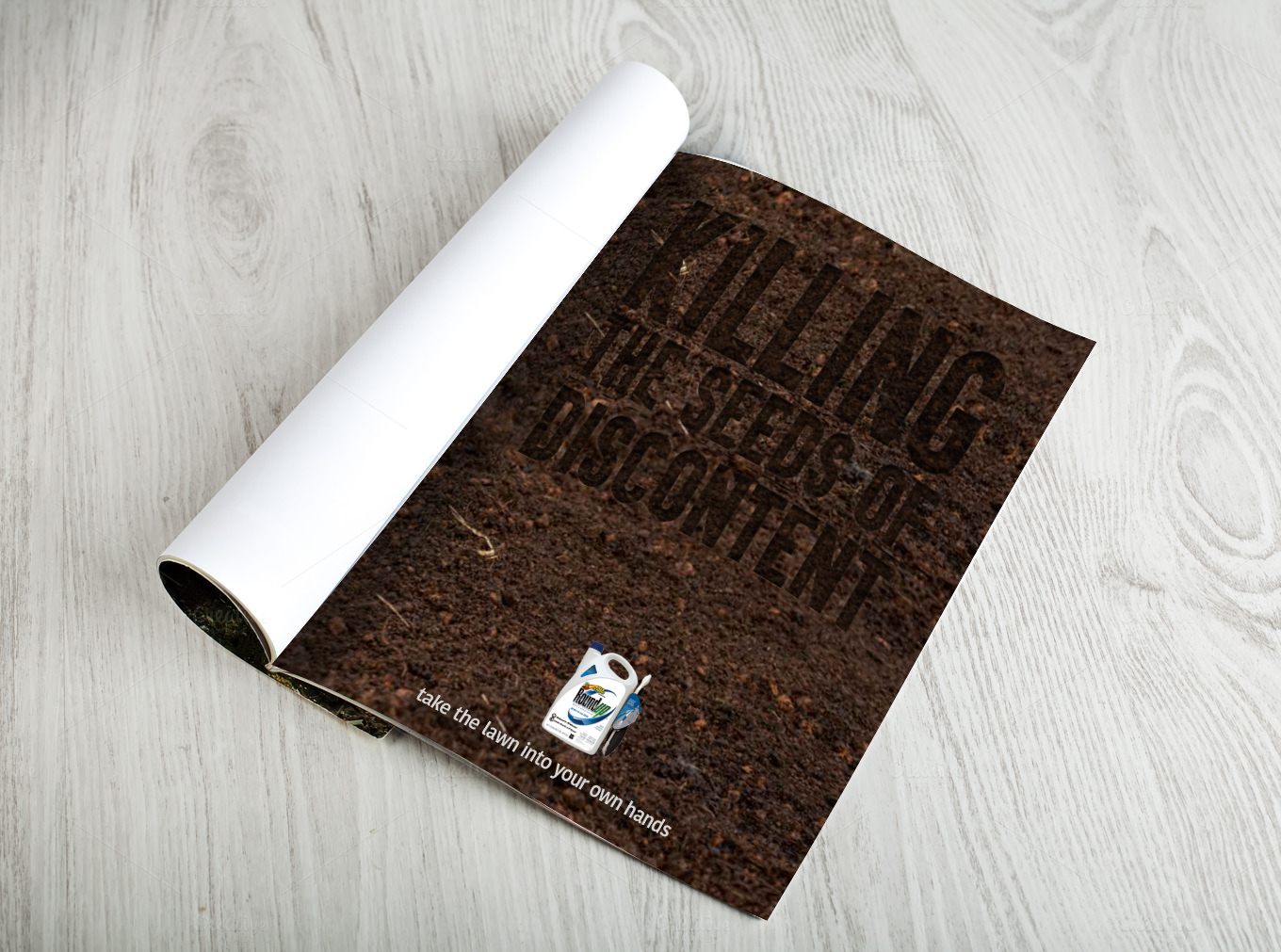 UPLOAD+MAG+MOCK+UP+2.png
