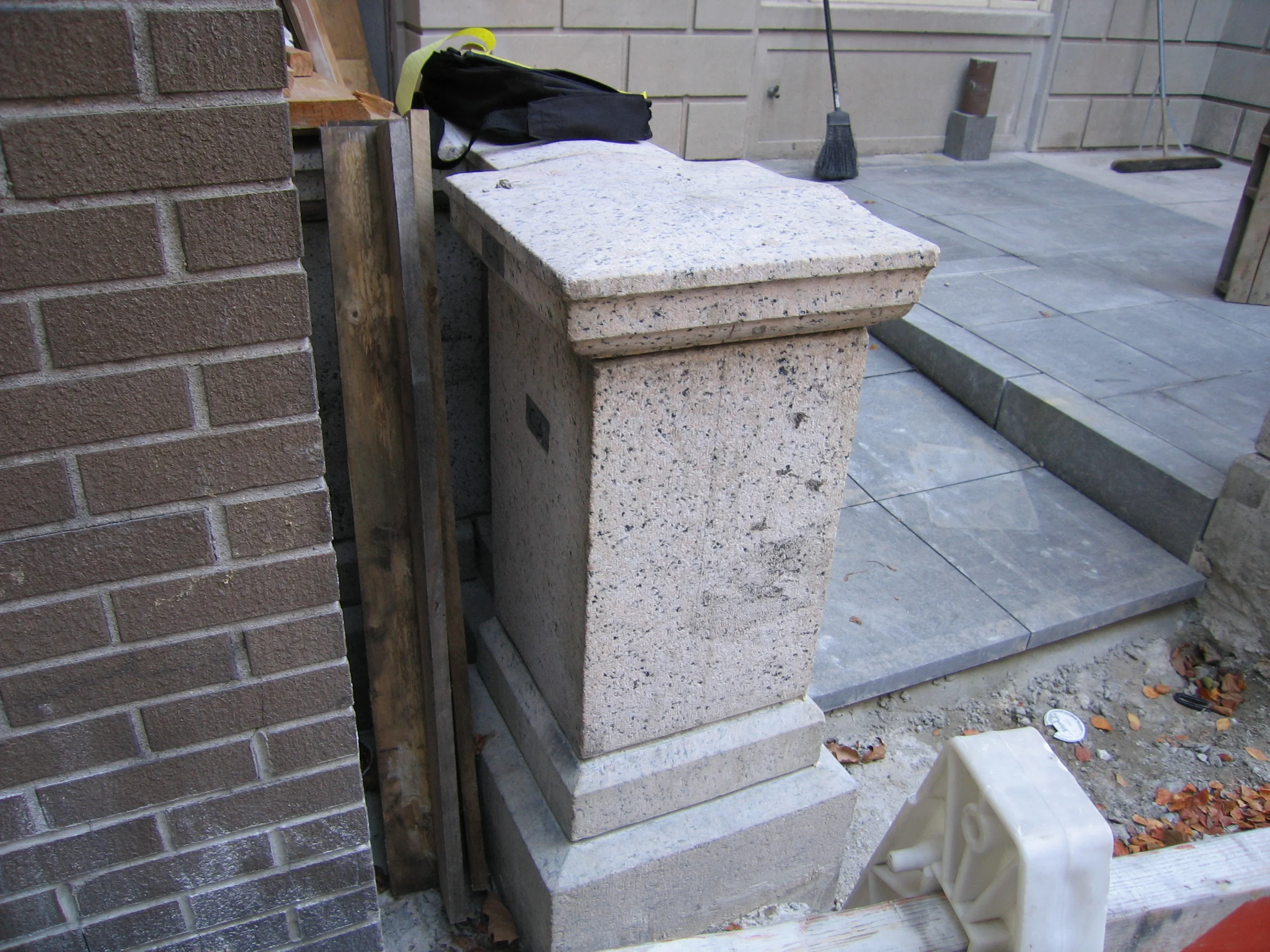 ExtMissing Balus2.jpg