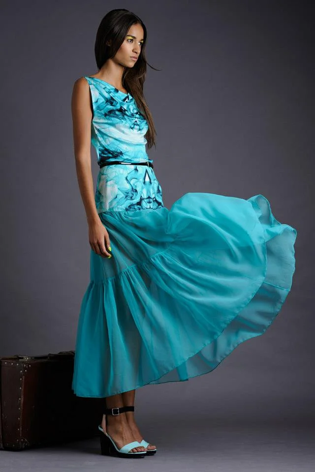 CANCUN TOP / LISBON MAXI SKIRT