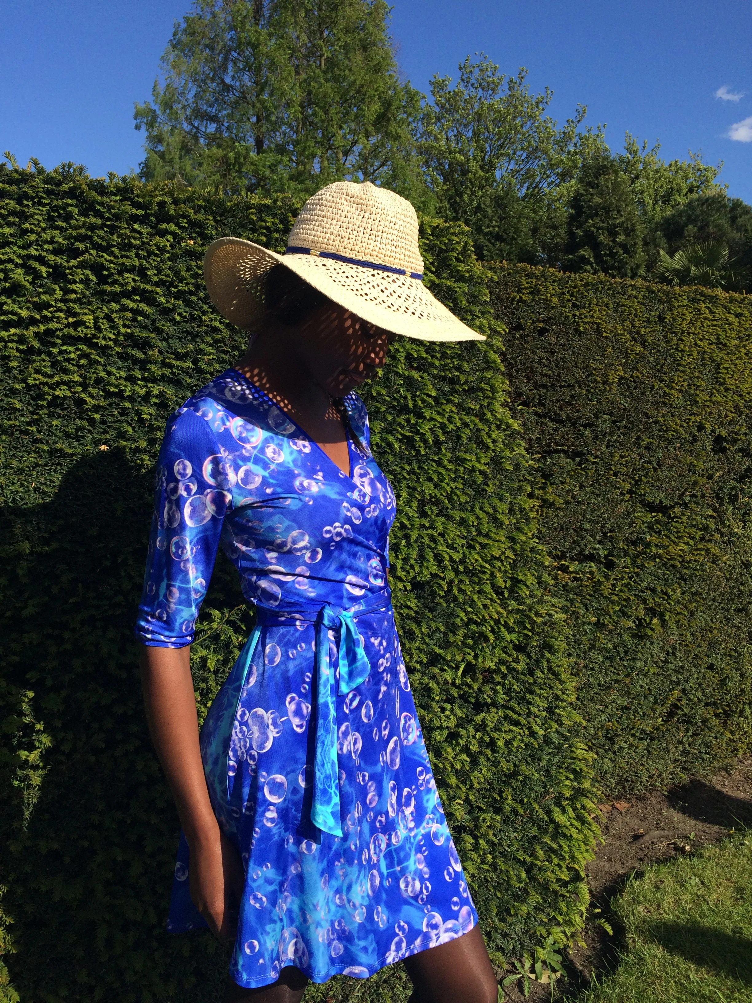 Bair dress with sleeves - Bubbles print