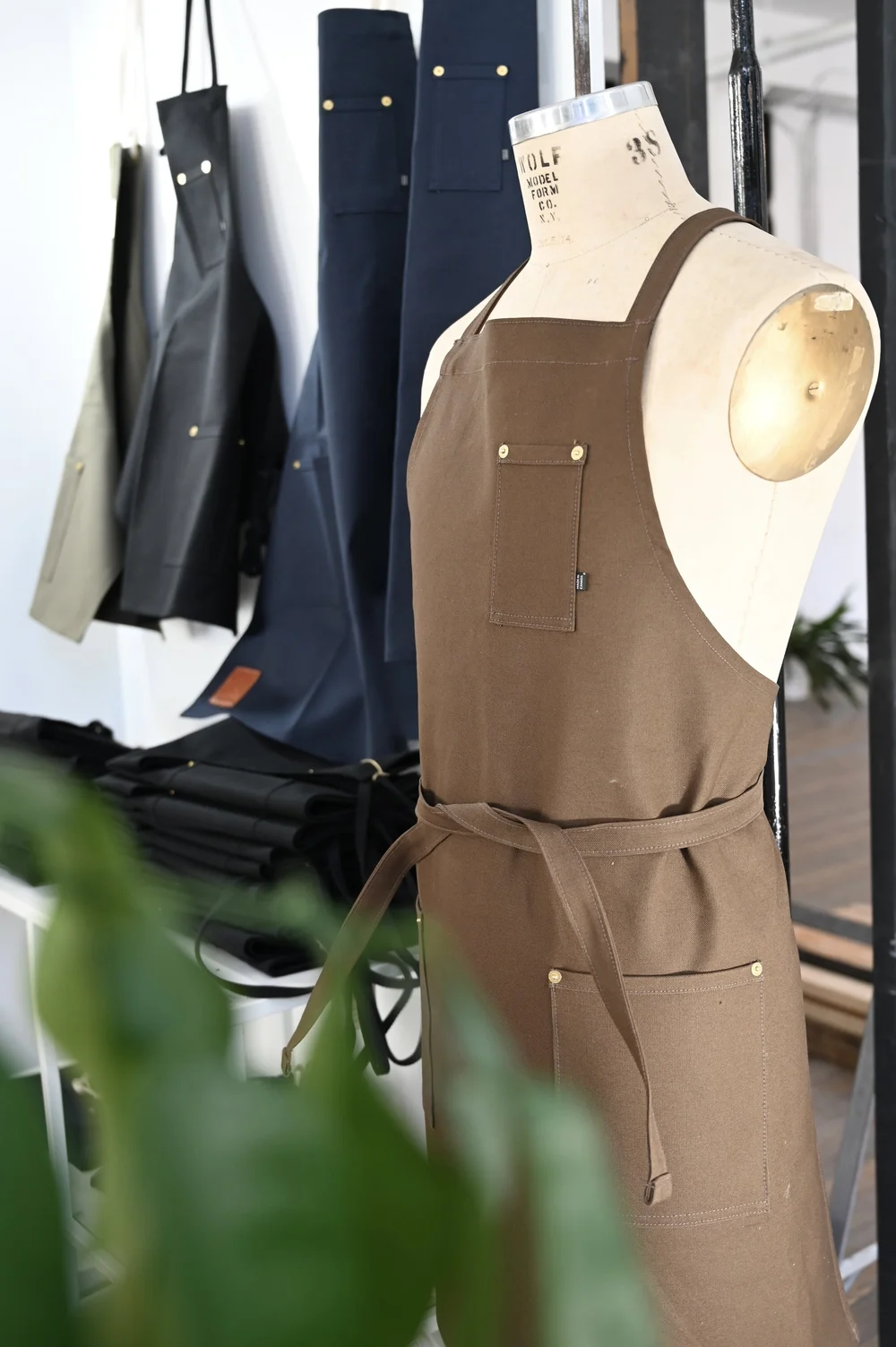 Crossbody Apron — Wilder Goods - Handmade in Winnipeg