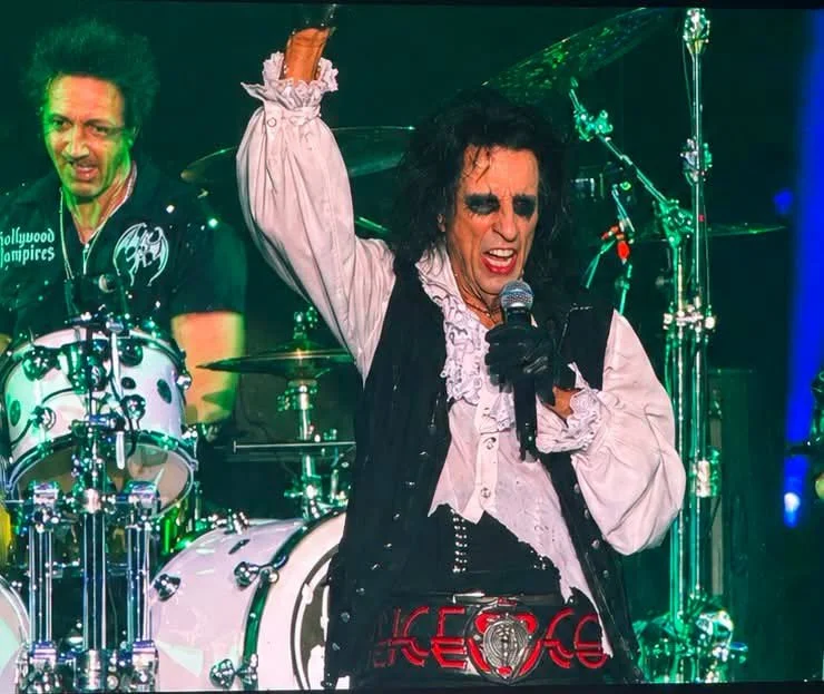 Hollywood Vampires 2.jpg