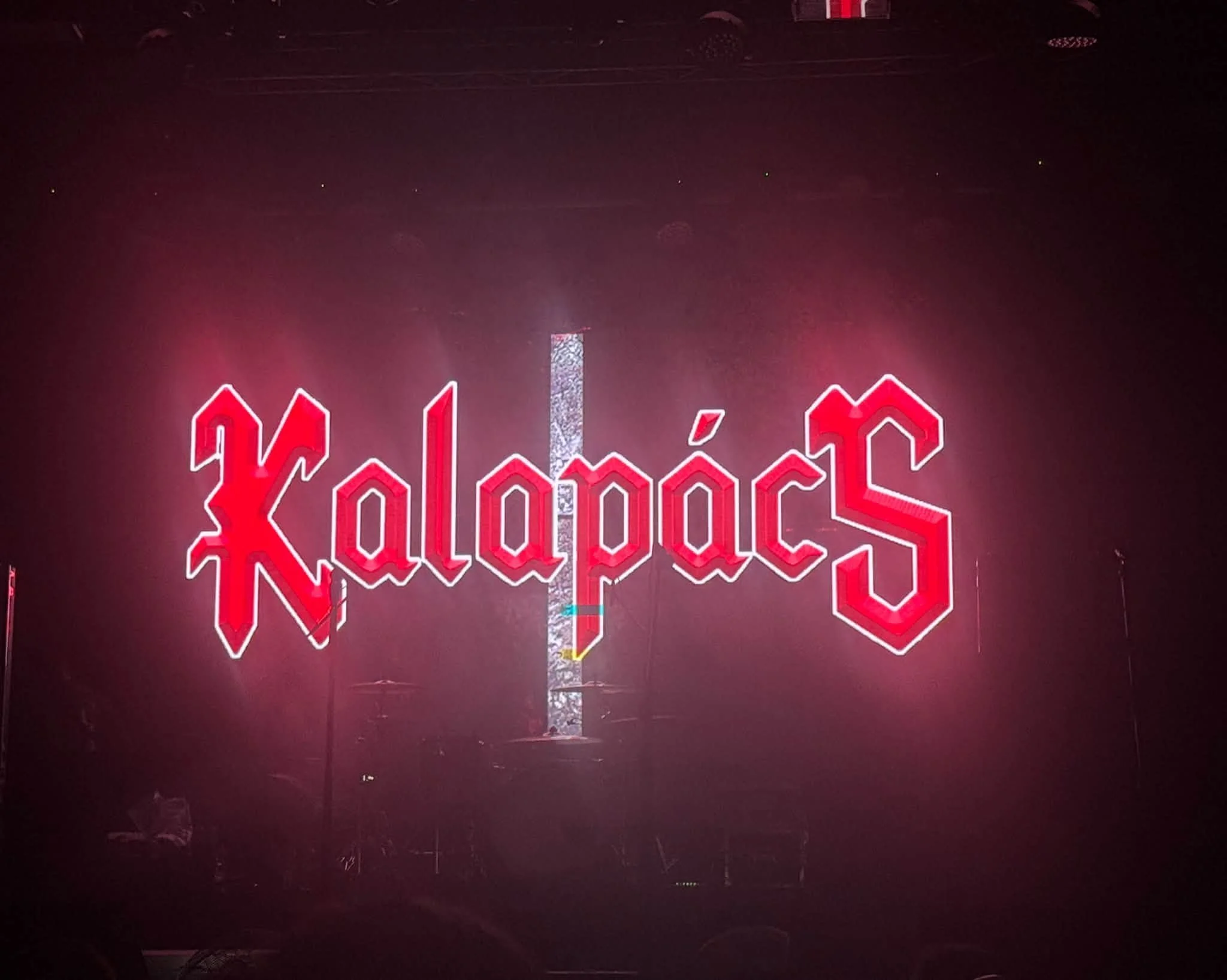 KALAPÁCS 24.jpg