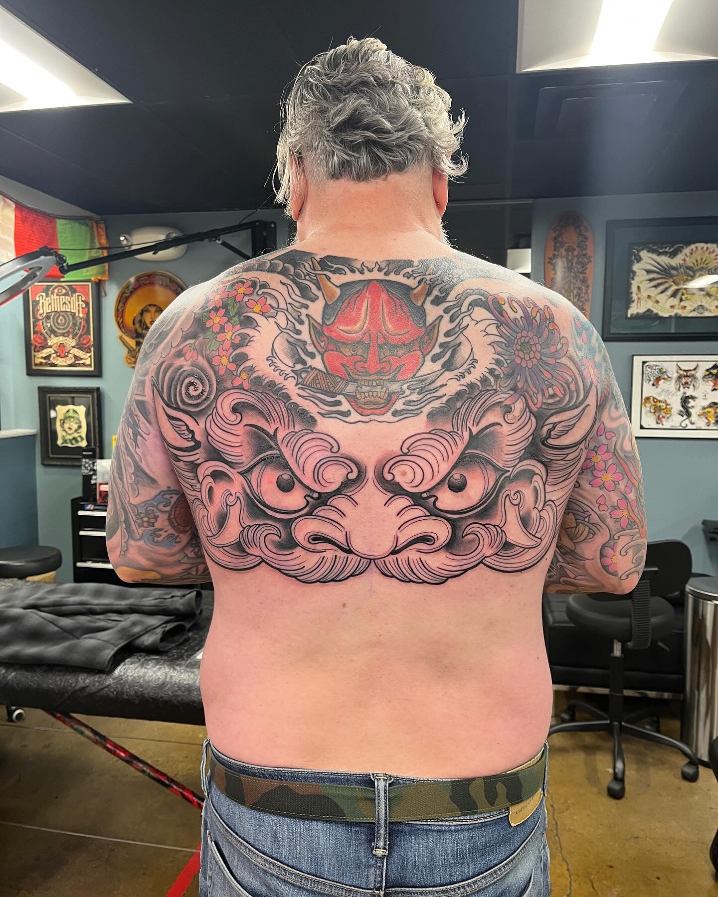 Big start to kick off 2025 for James. Will is one of James&rsquo; loyal clients and is always a treat to have in the studio. Thank you for the patience and trust! #bethesdatattoo #bethesdatattooartist #dmvtattooartist