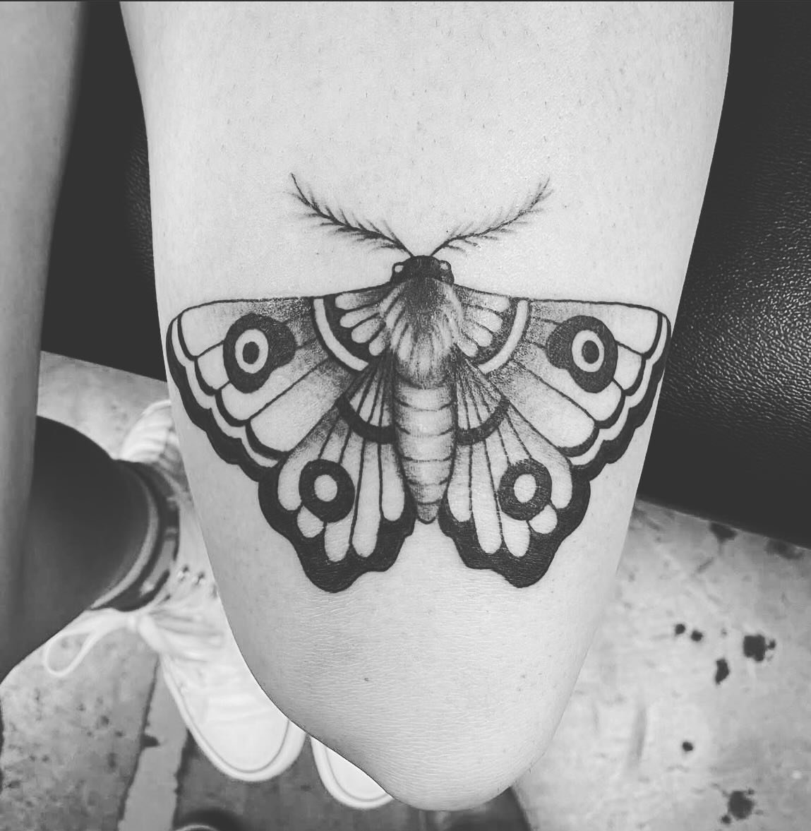 Cool moth tattoo made by @amber.auras #bethesda #bethesdatattoo #bethesdatattooartist #dmvtattooartist #walkinswelcome